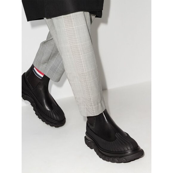 Thom Browne Men’s Chelsea Duck Leather Boot Black US6 MFB190B main image 8